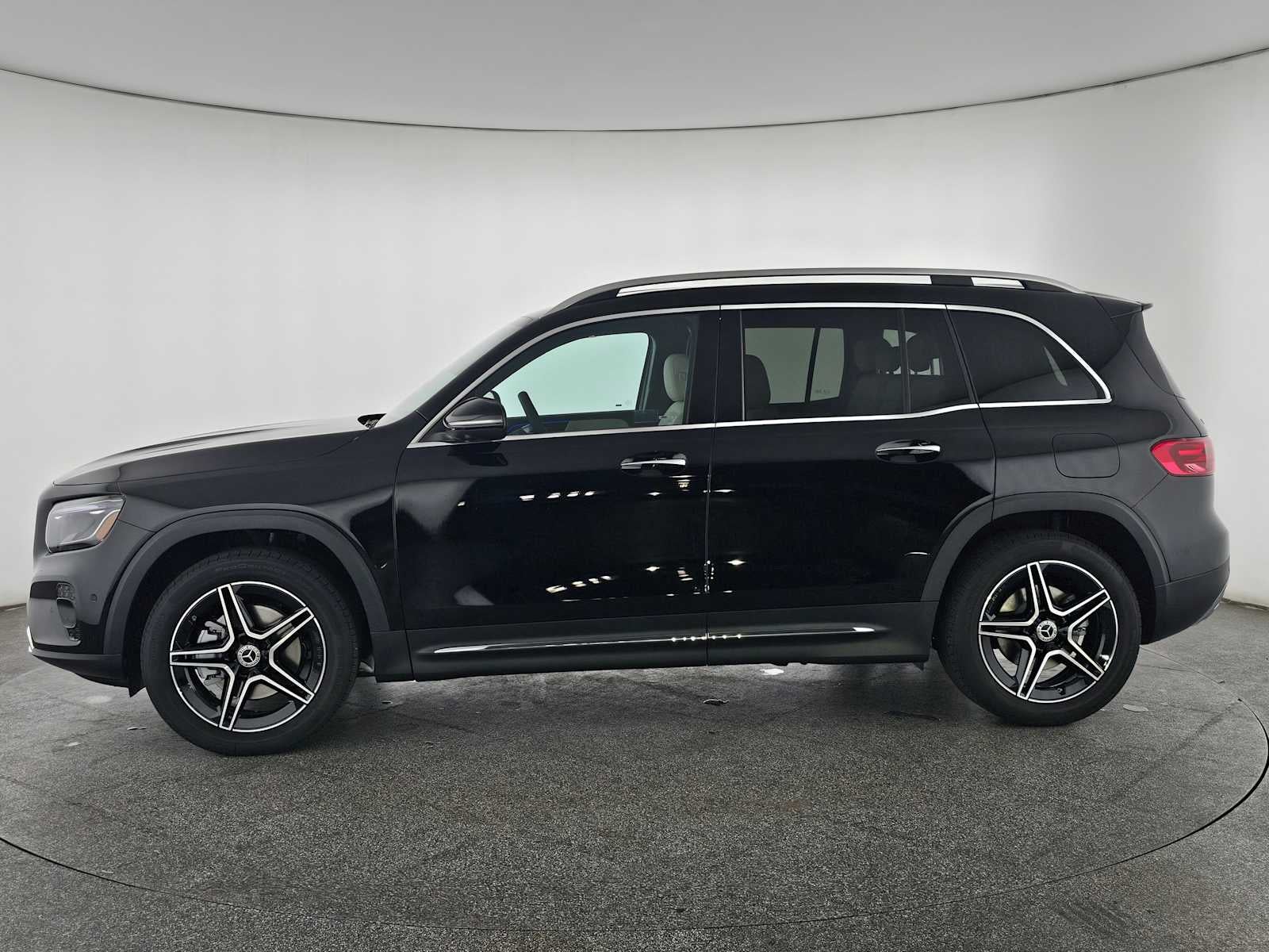 2026 Mercedes-Benz GLB 250 4MATIC® SUV