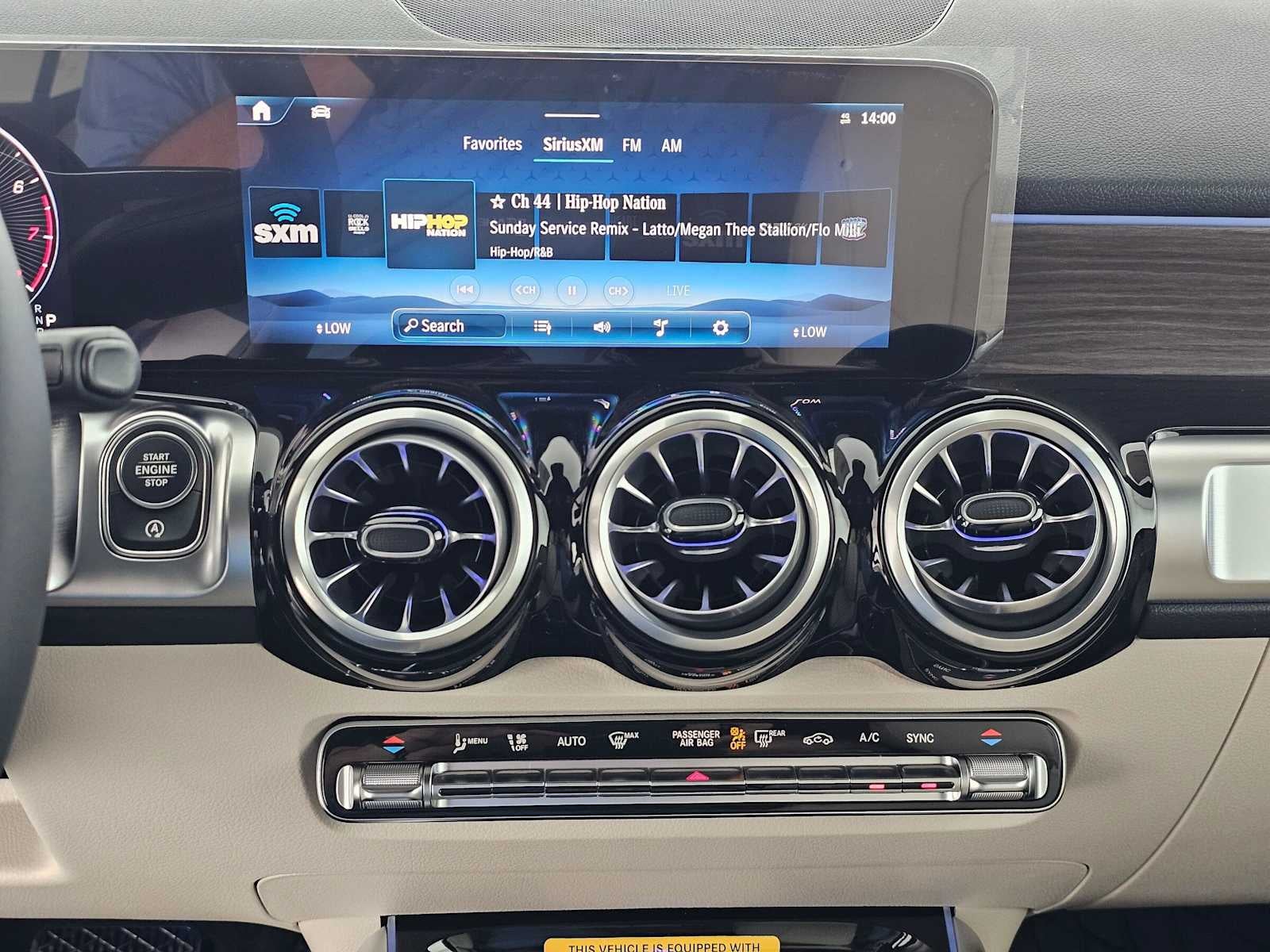 2026 Mercedes-Benz GLB 250 4MATIC® SUV