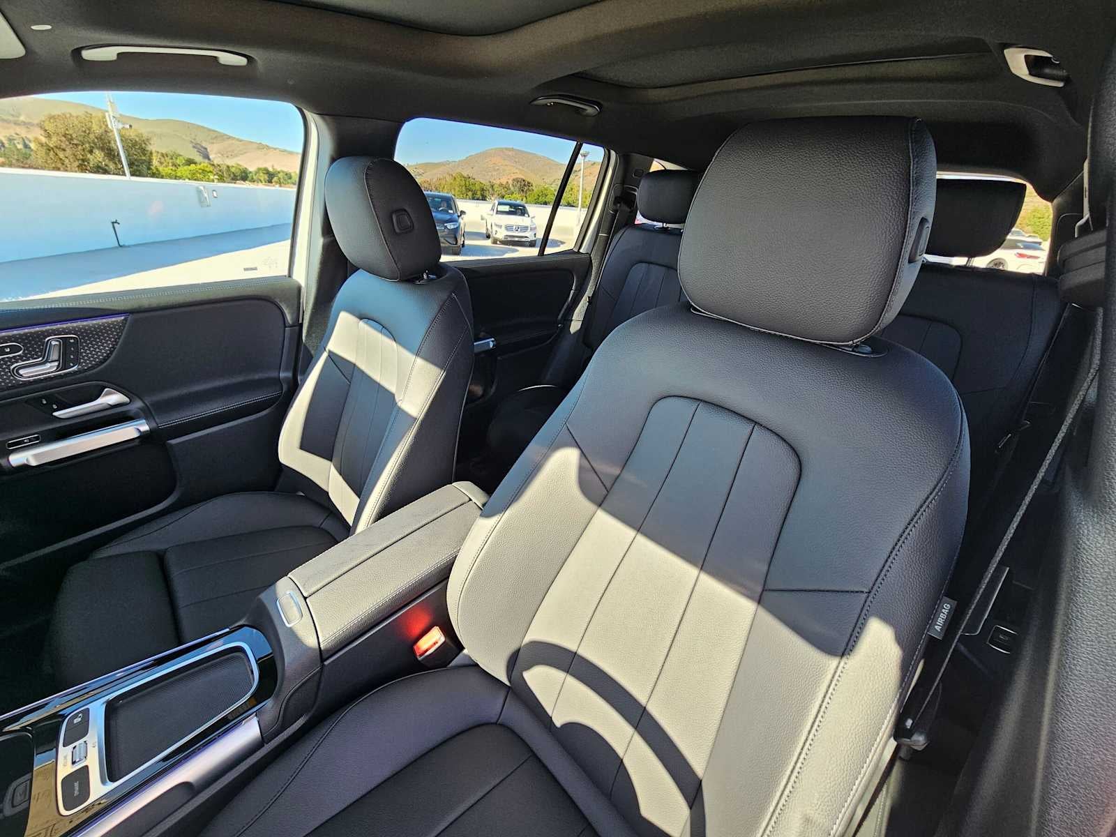 2026 Mercedes-Benz GLB 250 4MATIC® SUV