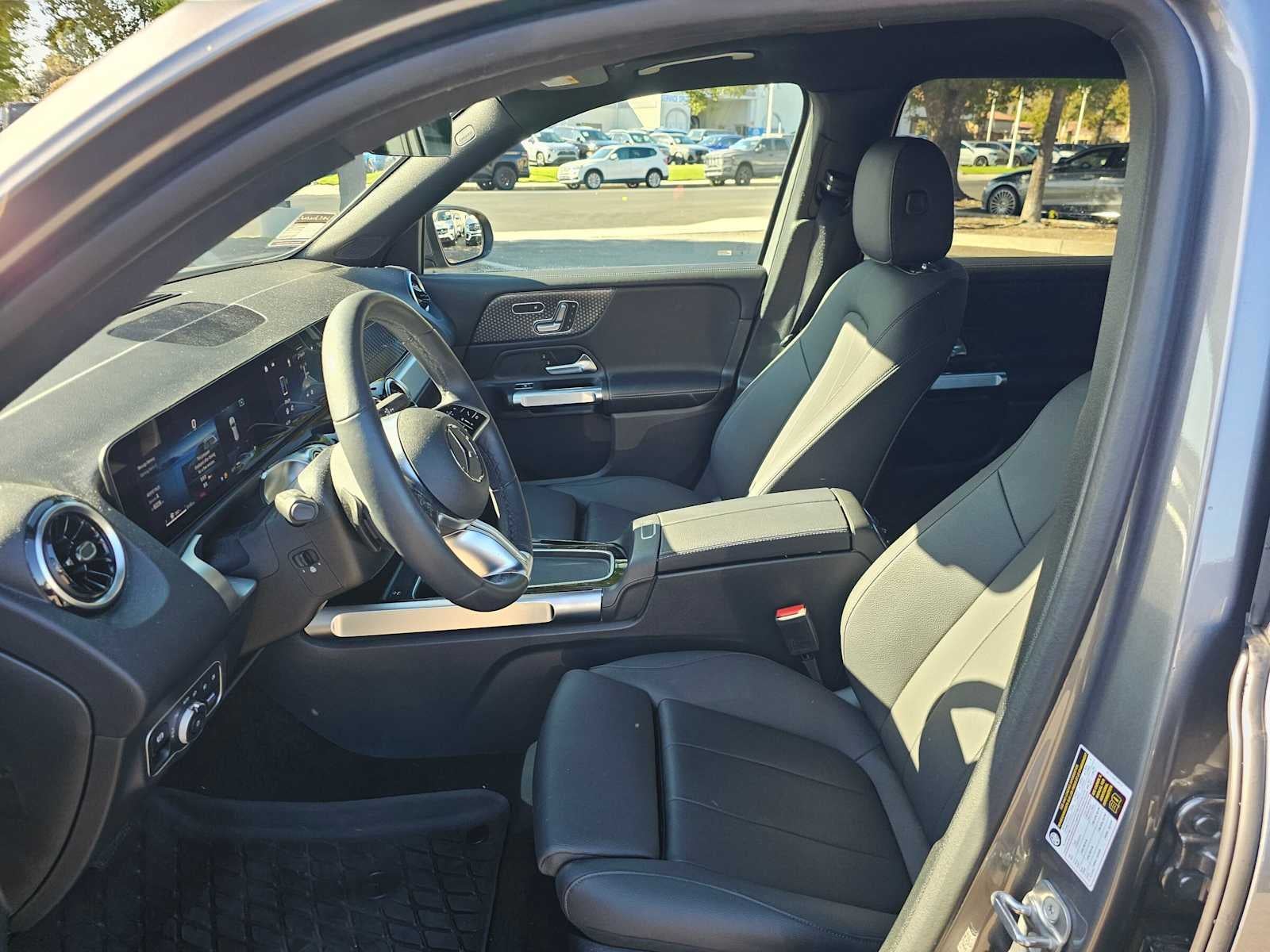 2026 Mercedes-Benz GLB 250 4MATIC® SUV