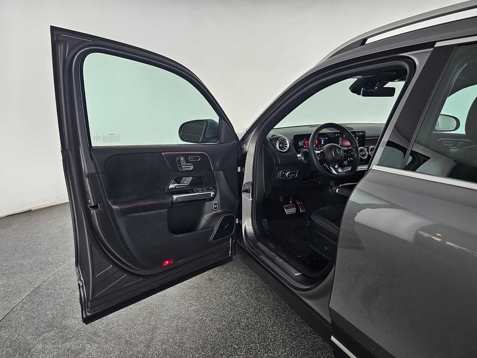 2025 Mercedes-Benz GLB AMG® GLB 35