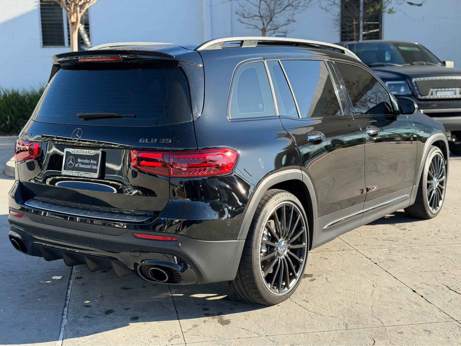 2025 Mercedes-Benz GLB AMG® GLB 35