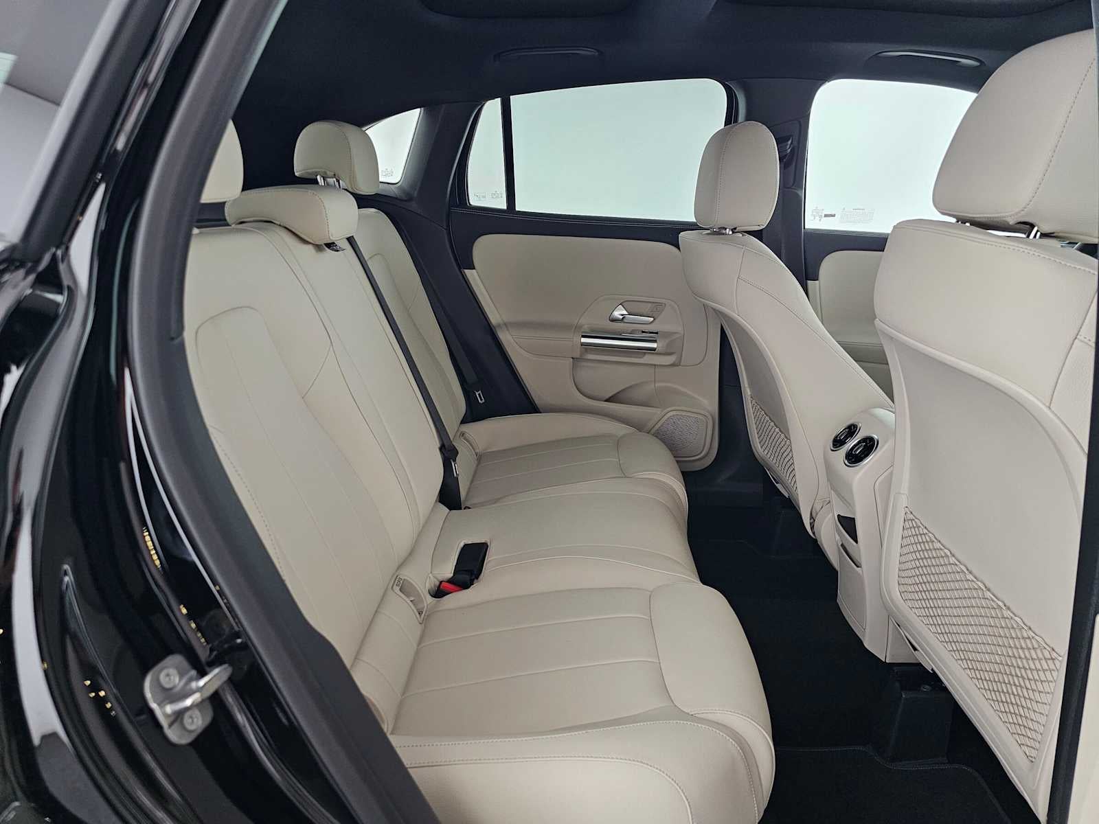 2026 Mercedes-Benz GLA 250 SUV