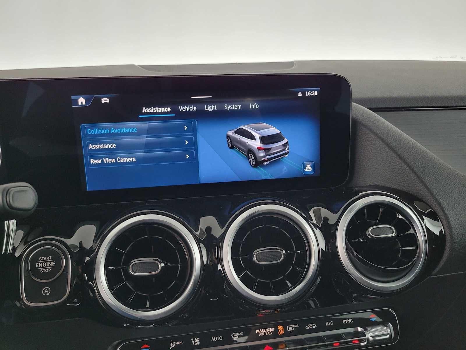 2026 Mercedes-Benz GLA 250 SUV