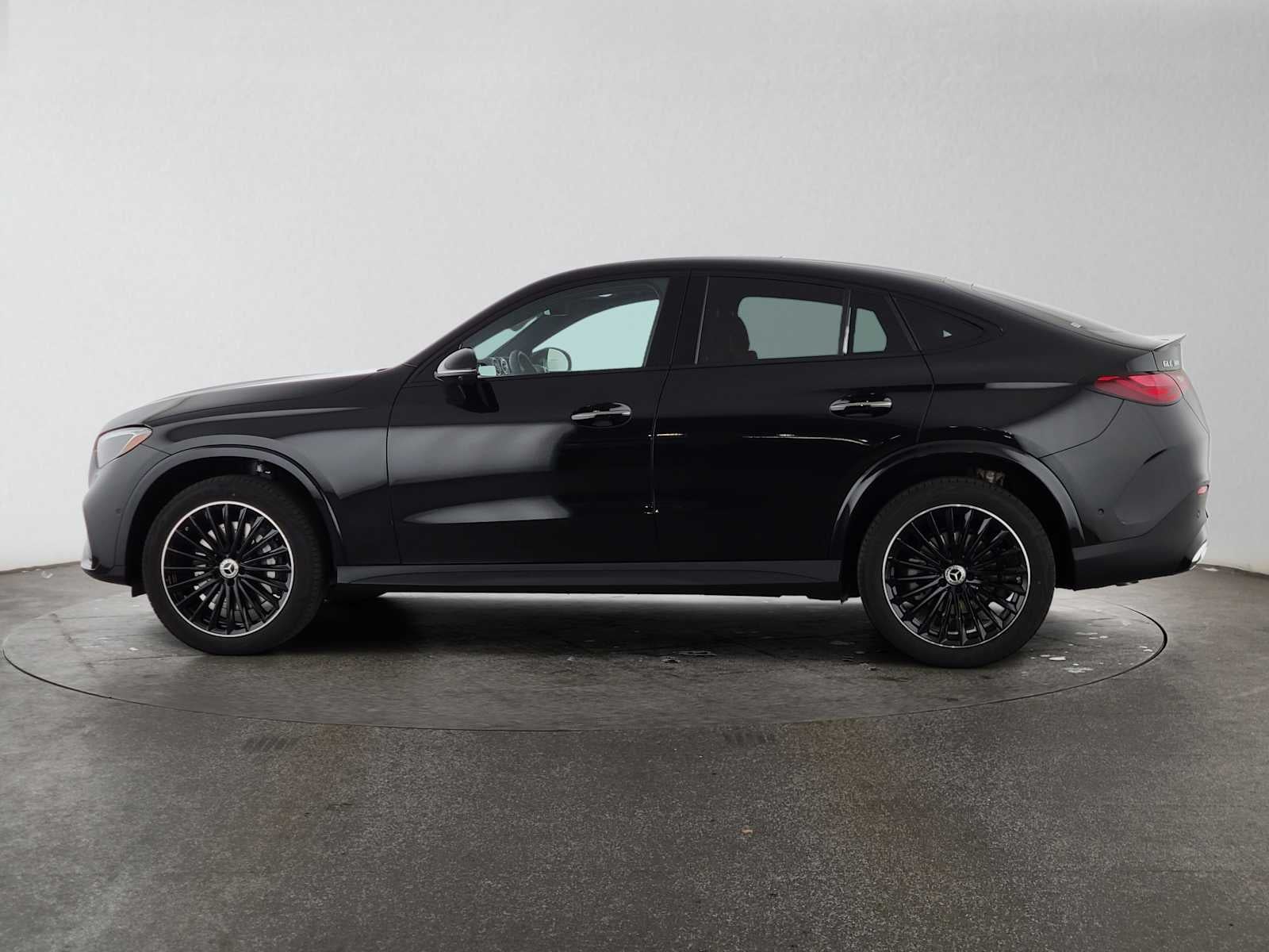 2027 Mercedes-Benz GLC 300 4MATIC® Coupe
