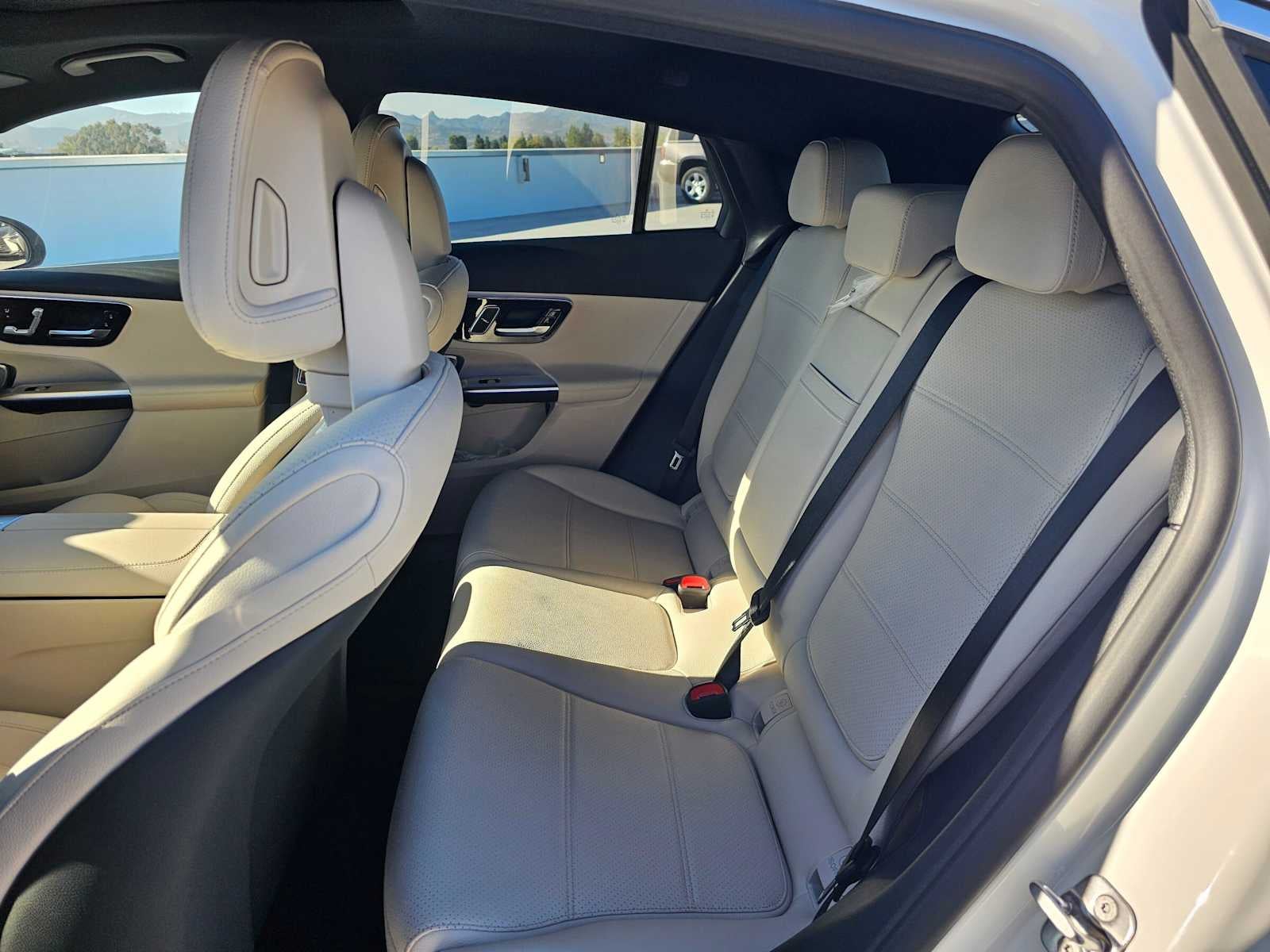 2027 Mercedes-Benz GLC 300 4MATIC® Coupe