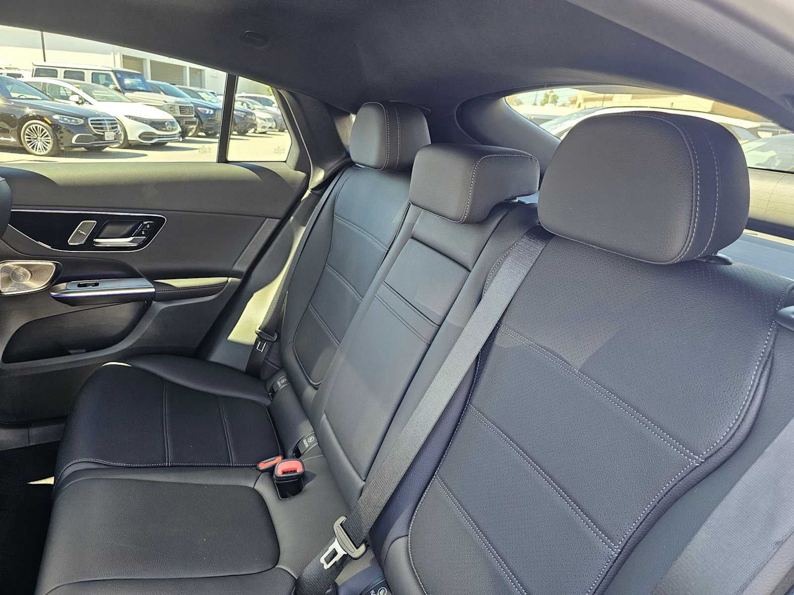 2027 Mercedes-Benz GLC 300 4MATIC® Coupe