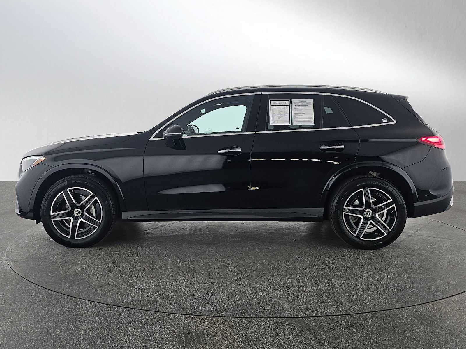 2026 Mercedes-Benz GLC 300 GLC 300