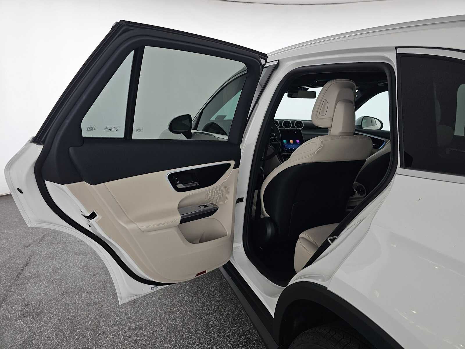 2026 Mercedes-Benz GLC 300 SUV