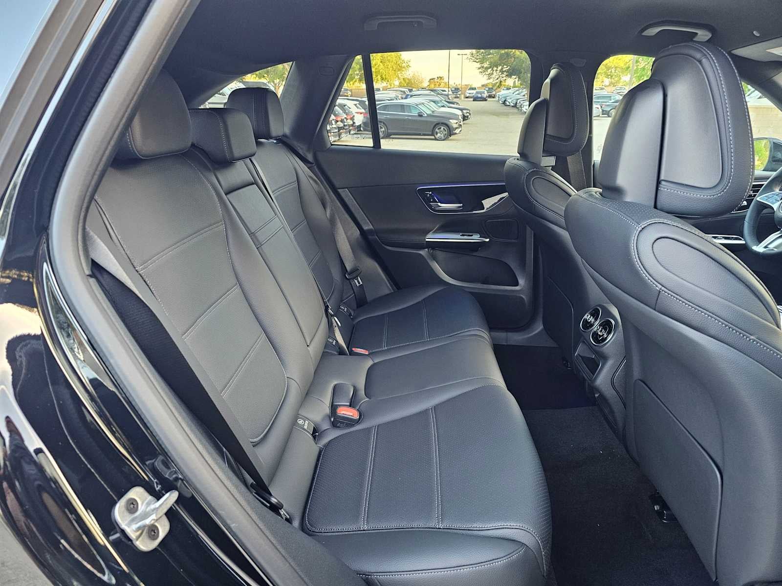 2026 Mercedes-Benz GLC 300 SUV