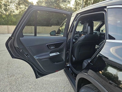 2026 Mercedes-Benz GLC 300 SUV