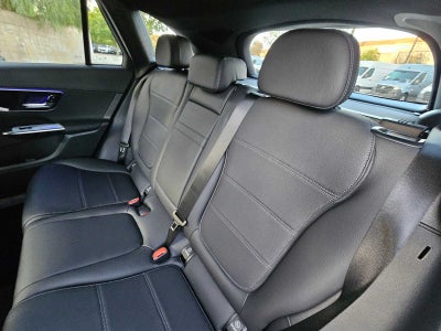 2026 Mercedes-Benz GLC 300 SUV