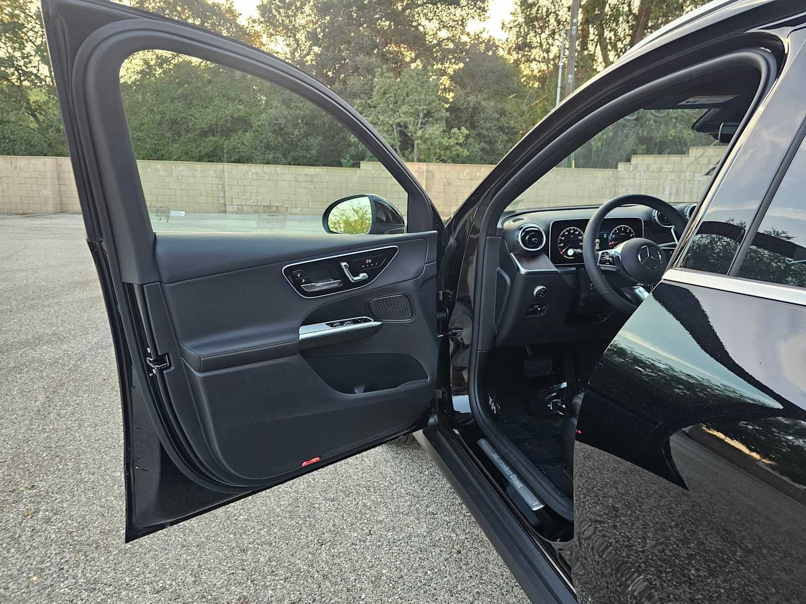 2026 Mercedes-Benz GLC 300 SUV