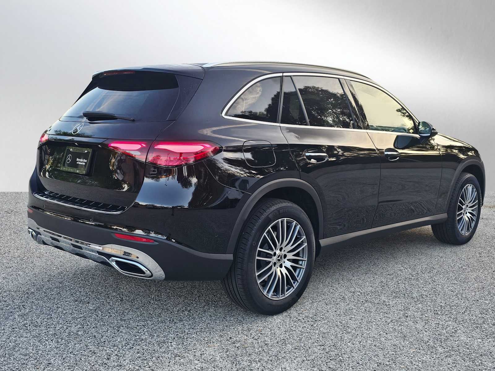 2026 Mercedes-Benz GLC 300 SUV