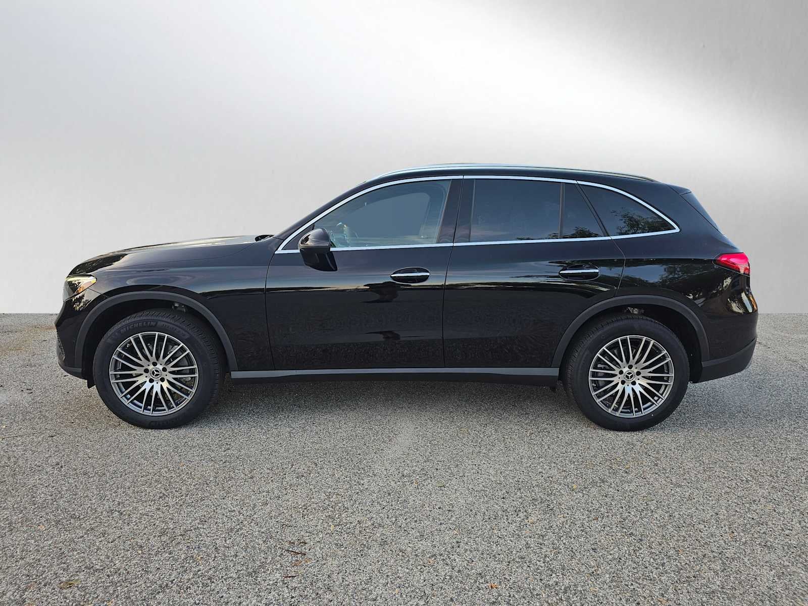 2026 Mercedes-Benz GLC 300 SUV