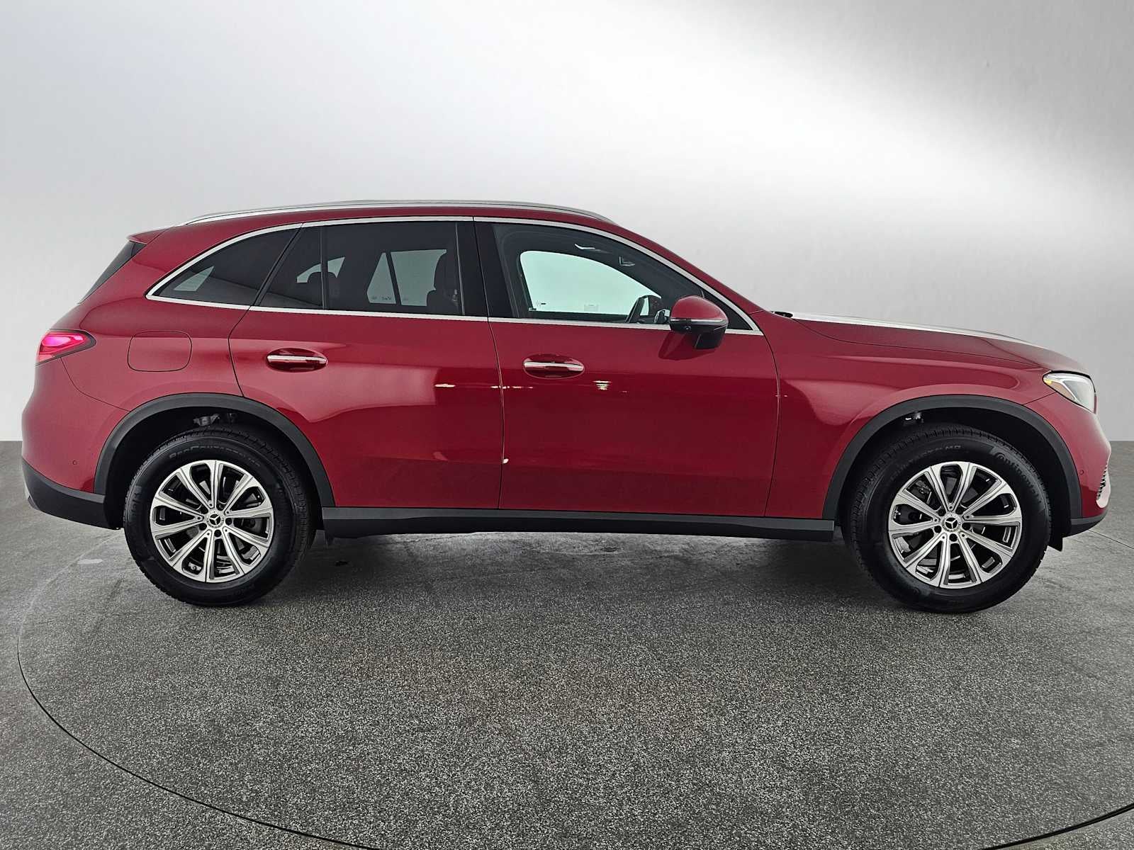 2025 Mercedes-Benz GLC GLC 300