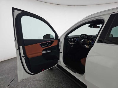 2026 Mercedes-Benz GLC 300 SUV