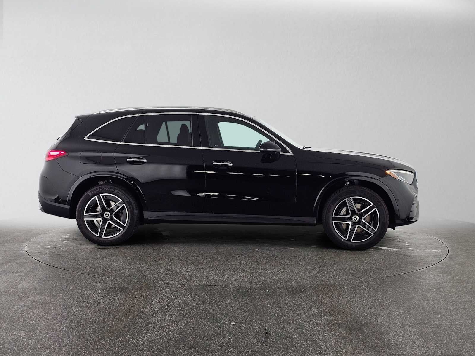 2026 Mercedes-Benz GLC 300 SUV