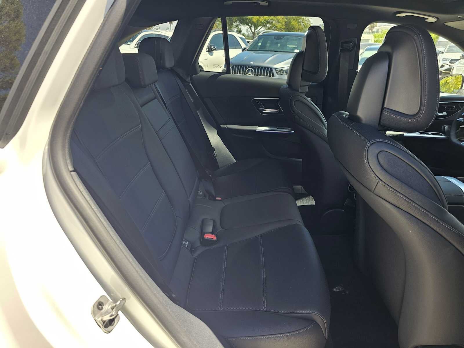 2027 Mercedes-Benz GLC 300 SUV