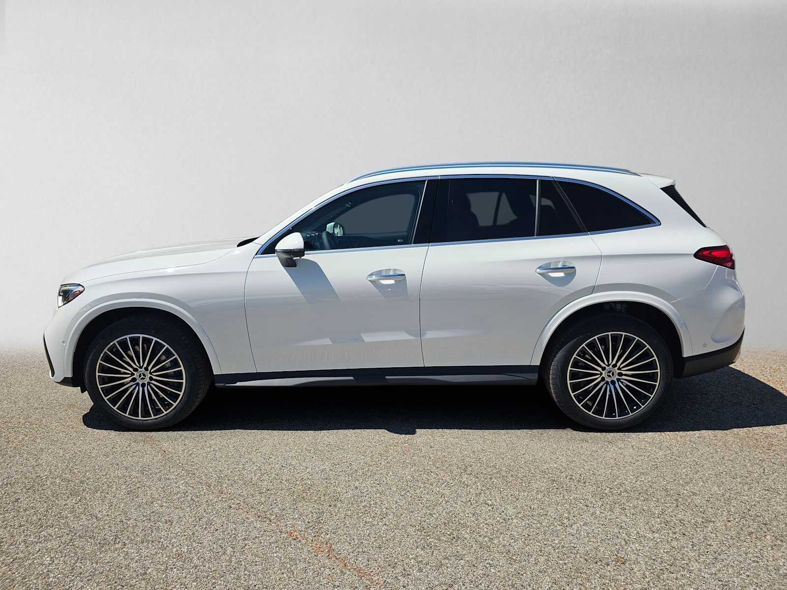 2027 Mercedes-Benz GLC 300 SUV