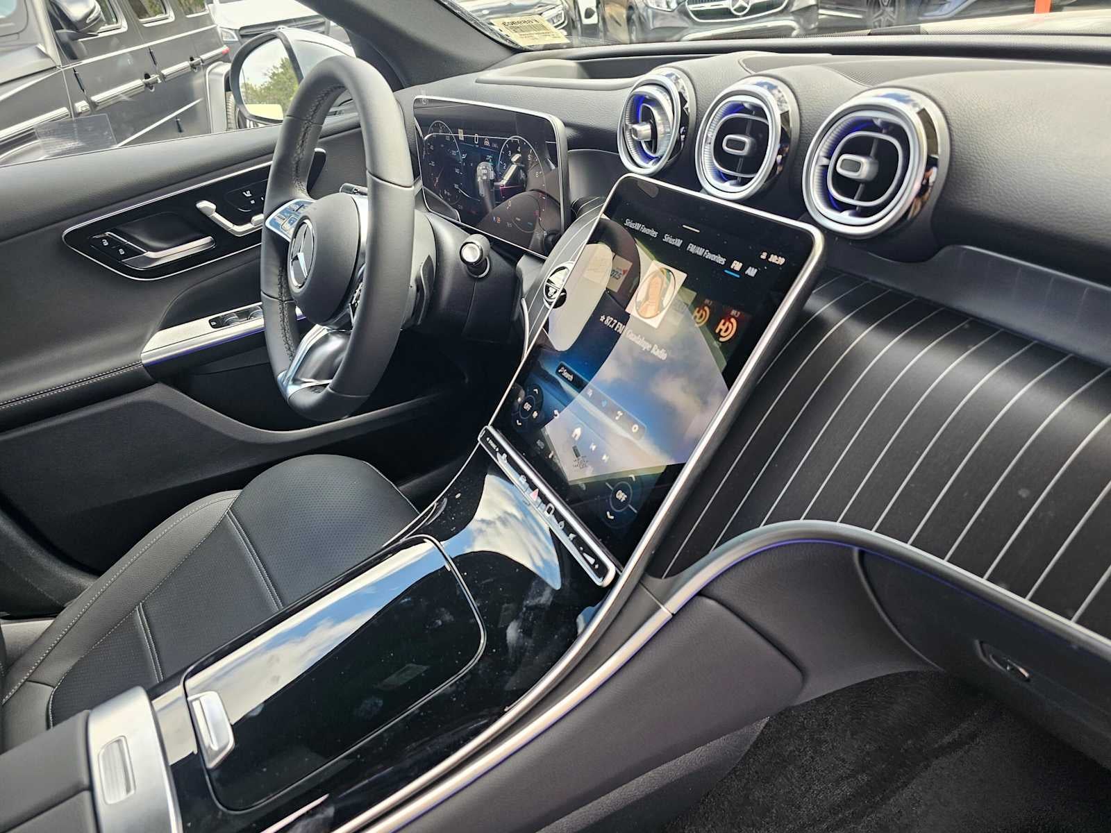 2027 Mercedes-Benz GLC 300 SUV