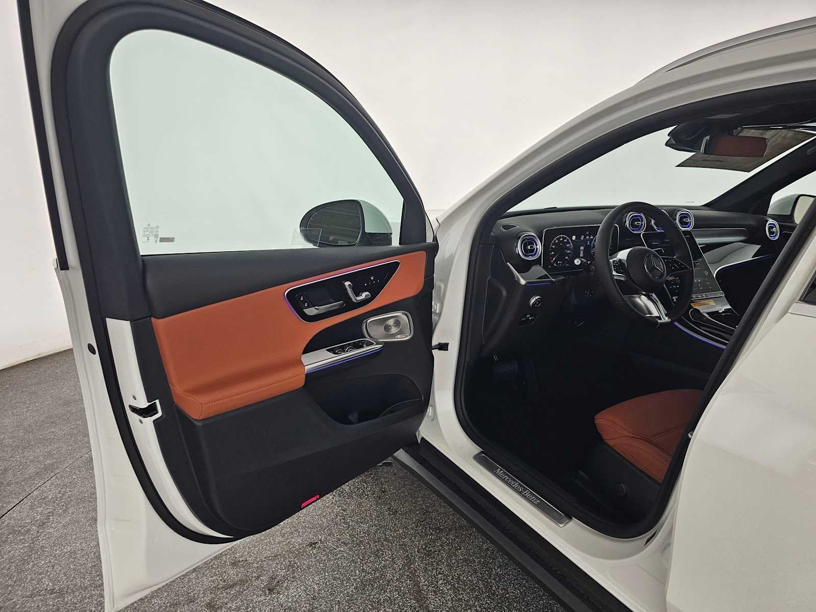 2027 Mercedes-Benz GLC 300 SUV