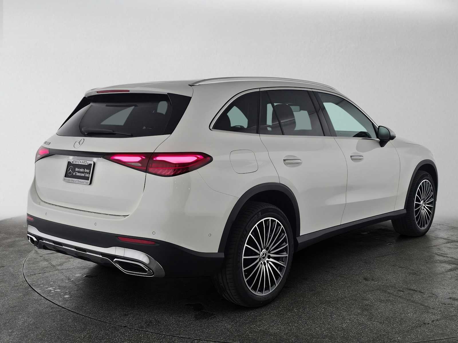 2027 Mercedes-Benz GLC 300 SUV