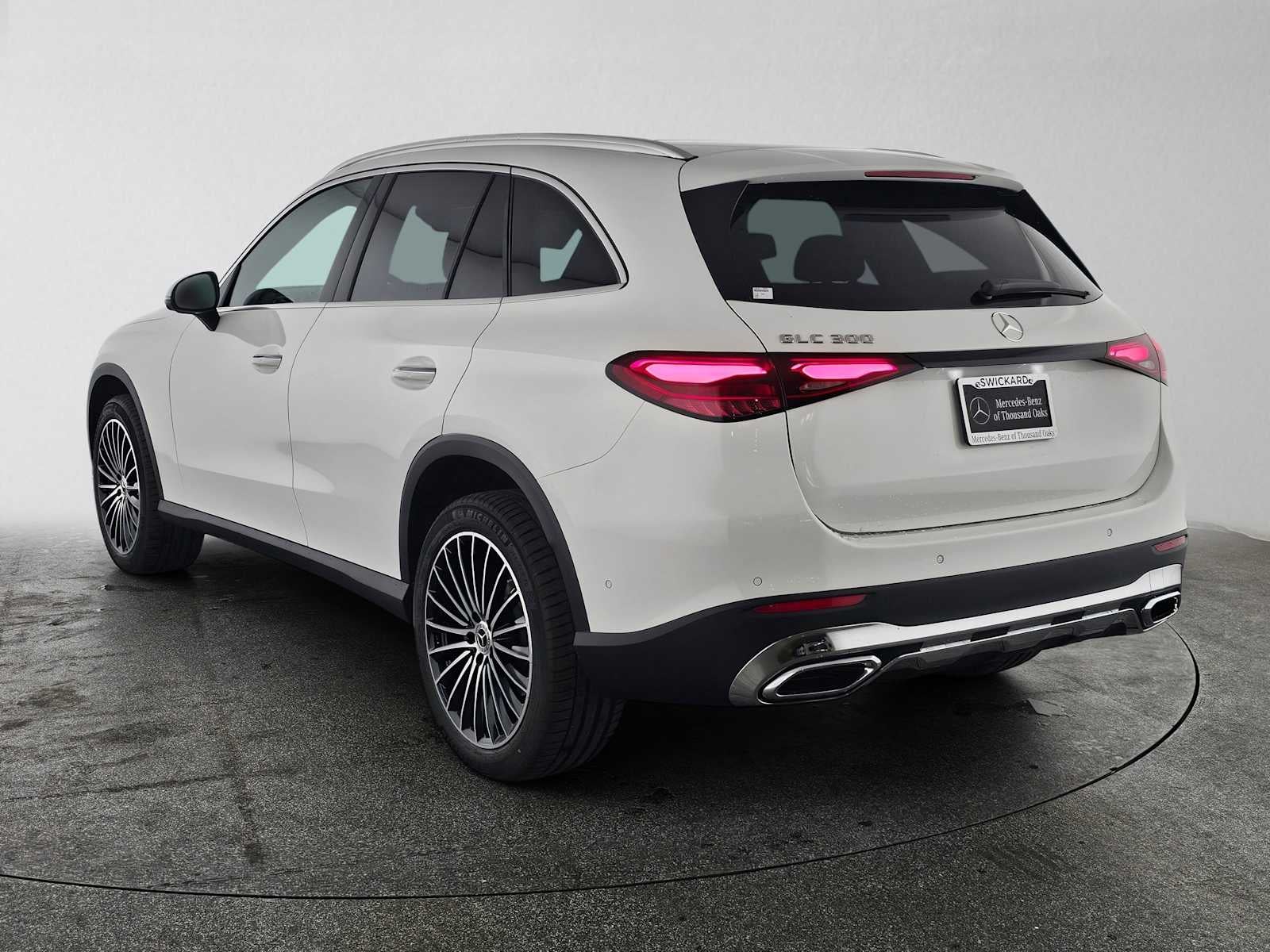 2027 Mercedes-Benz GLC 300 SUV