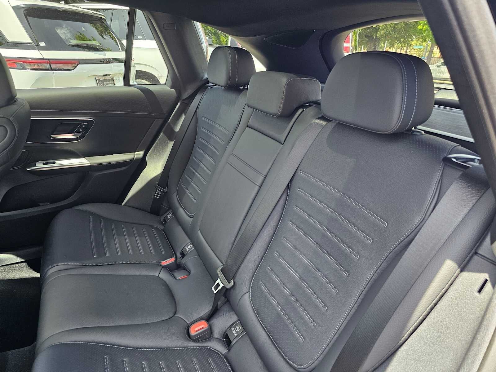 2026 Mercedes-Benz GLC 300 SUV