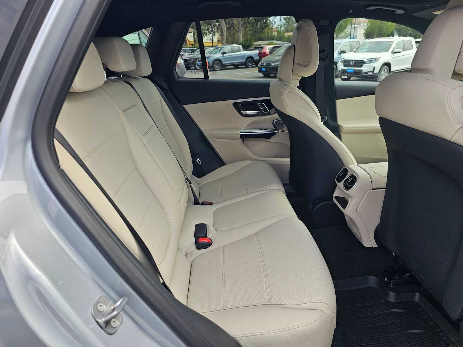 2027 Mercedes-Benz GLC 300 SUV