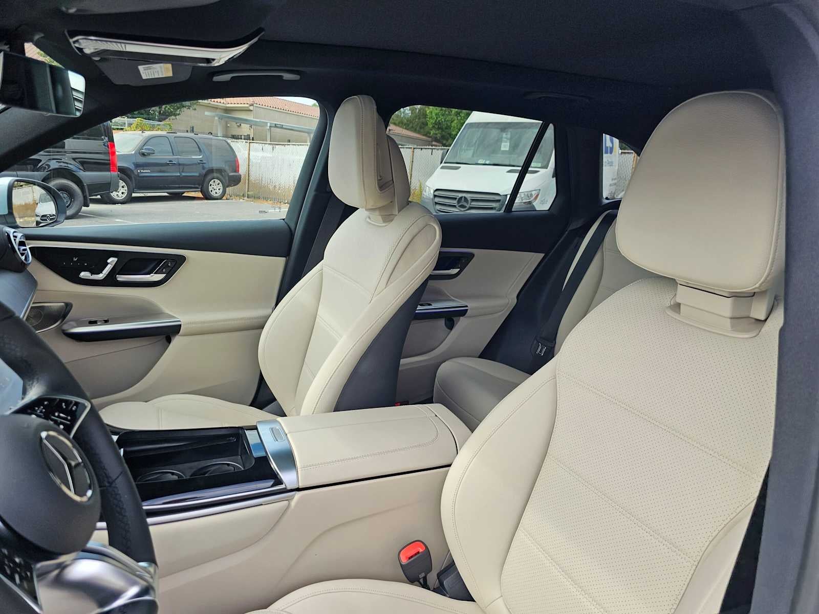 2027 Mercedes-Benz GLC 300 SUV