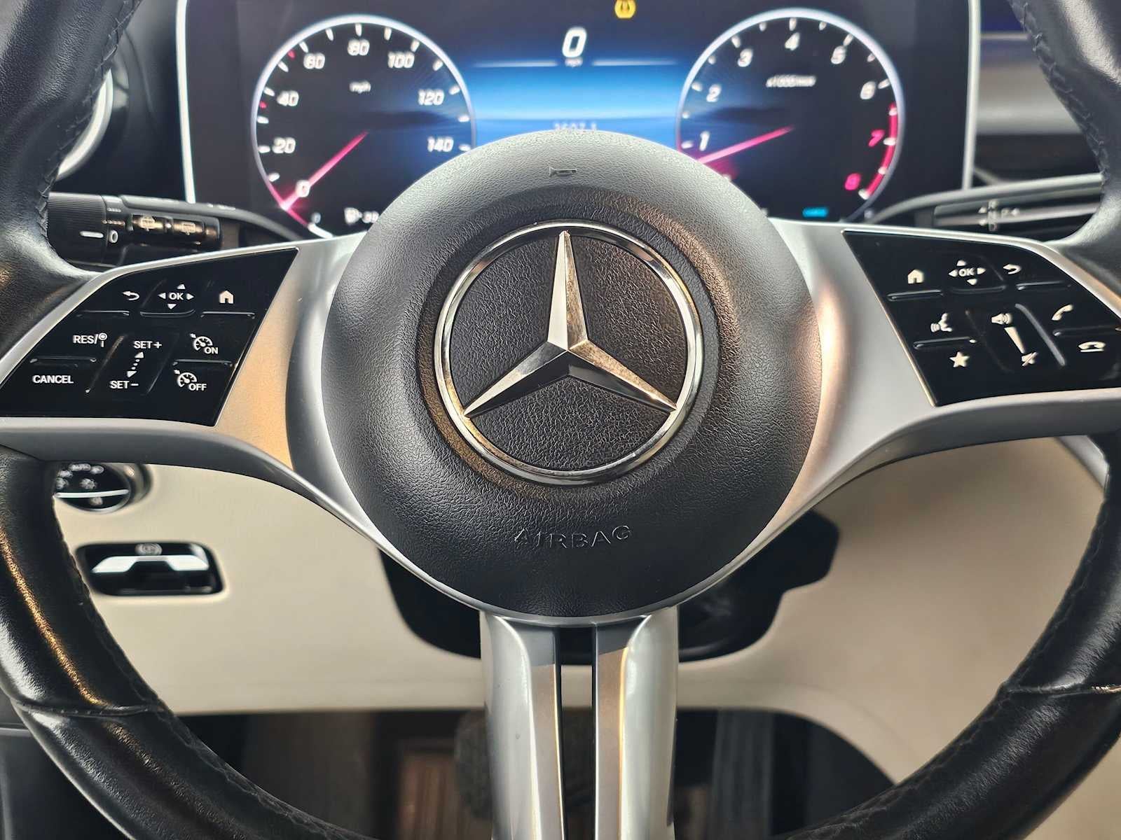 2023 Mercedes-Benz GLC 300 SUV