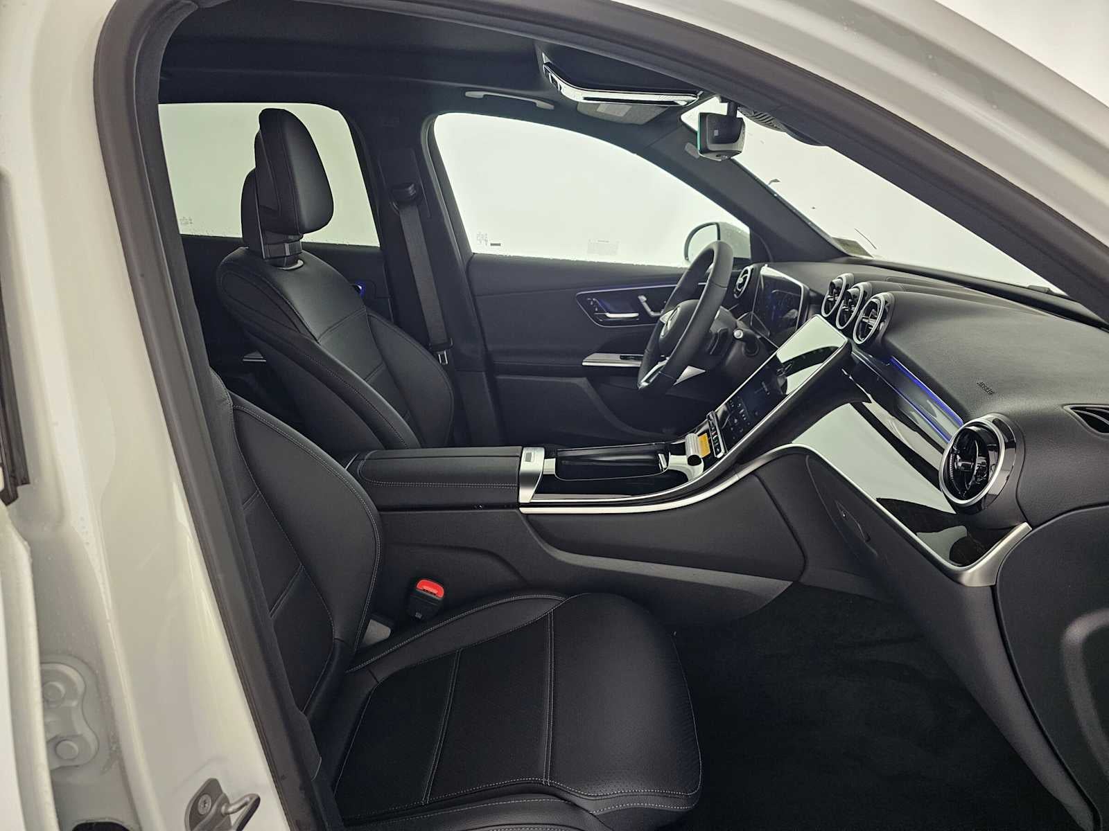2027 Mercedes-Benz GLC 300 SUV