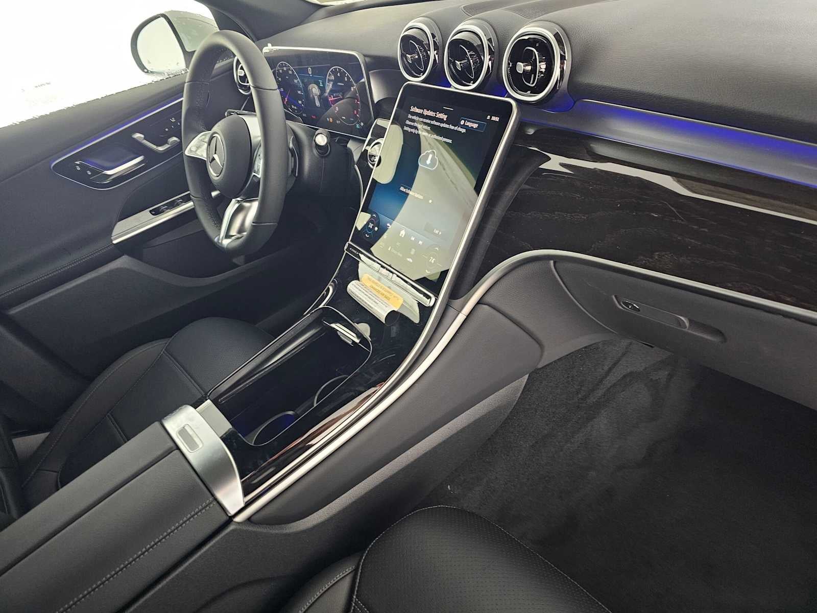 2027 Mercedes-Benz GLC 300 SUV