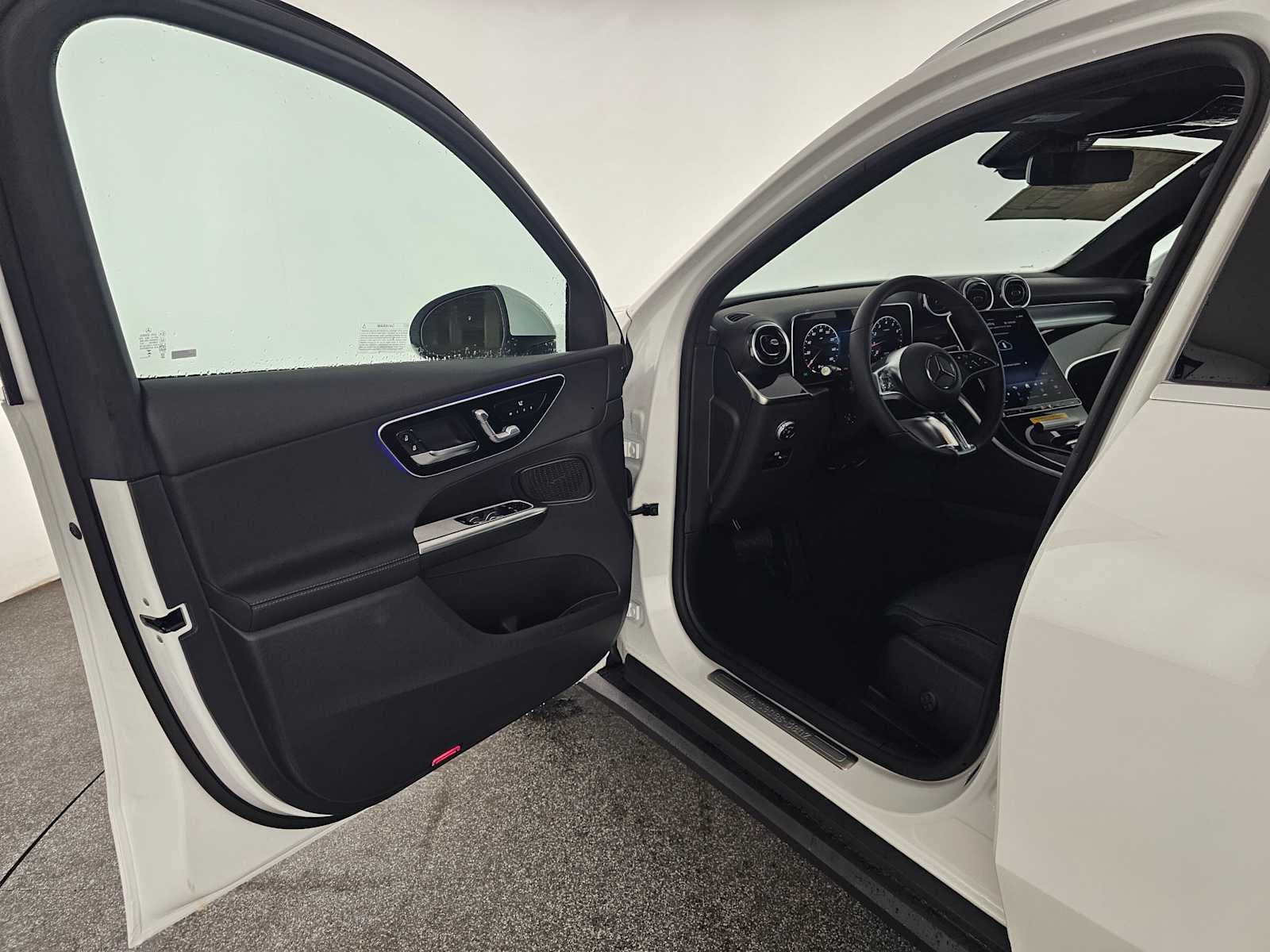 2027 Mercedes-Benz GLC 300 SUV