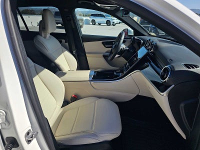 2025 Mercedes-Benz GLC 300 SUV