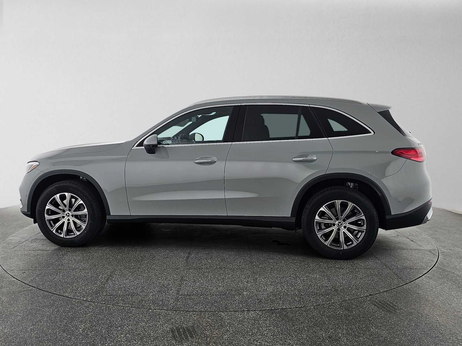 2026 Mercedes-Benz GLC 300 SUV