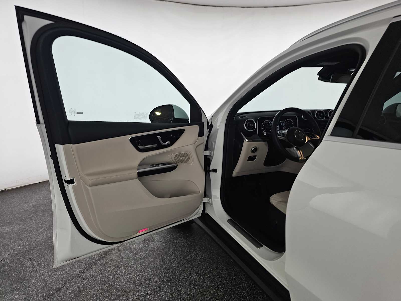 2026 Mercedes-Benz GLC 300 SUV