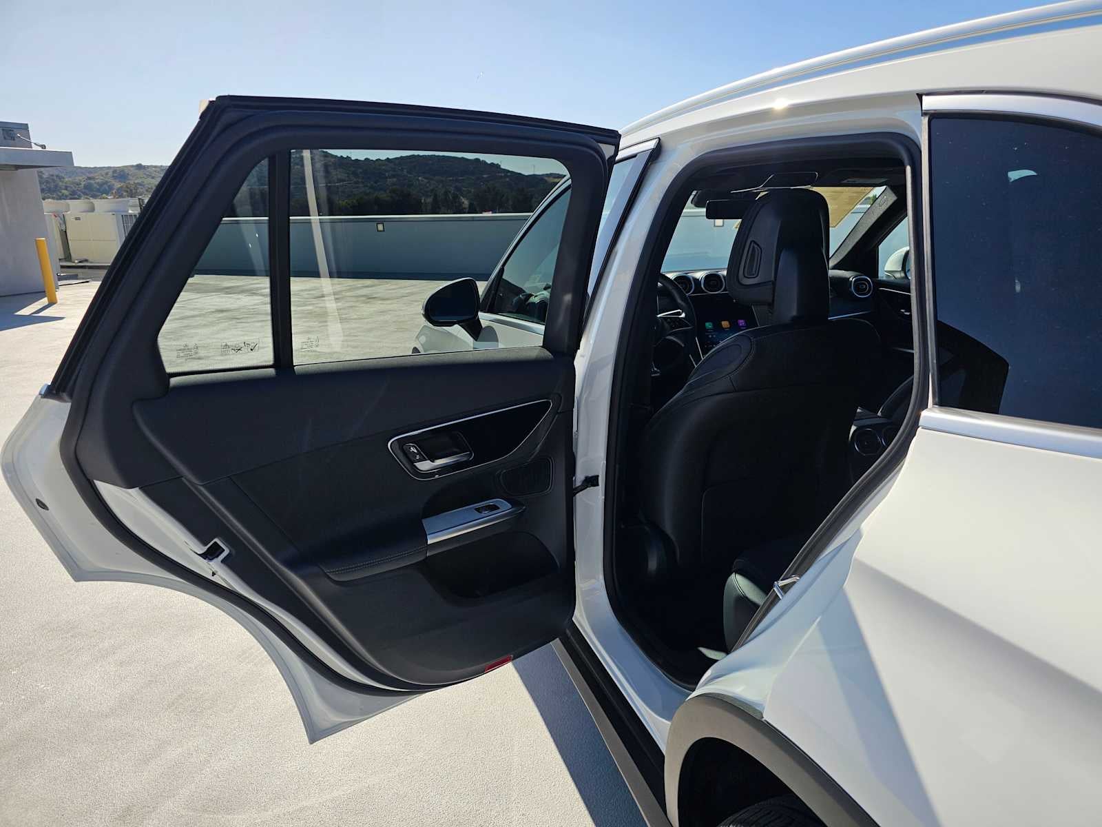 2026 Mercedes-Benz GLC 300 SUV