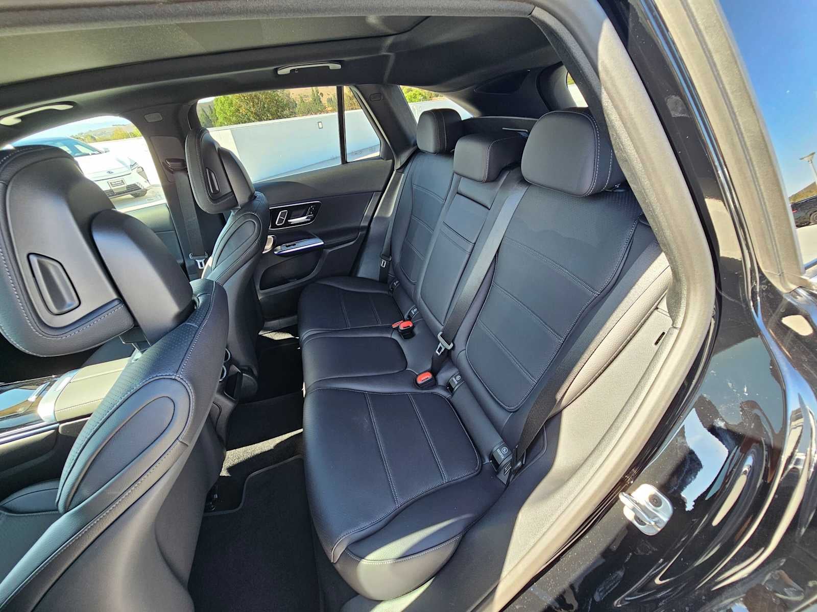 2027 Mercedes-Benz GLC 300 SUV