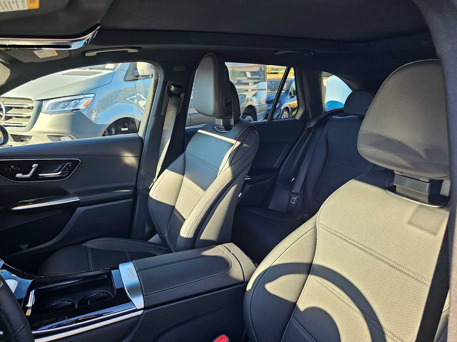 2027 Mercedes-Benz GLC 300 SUV