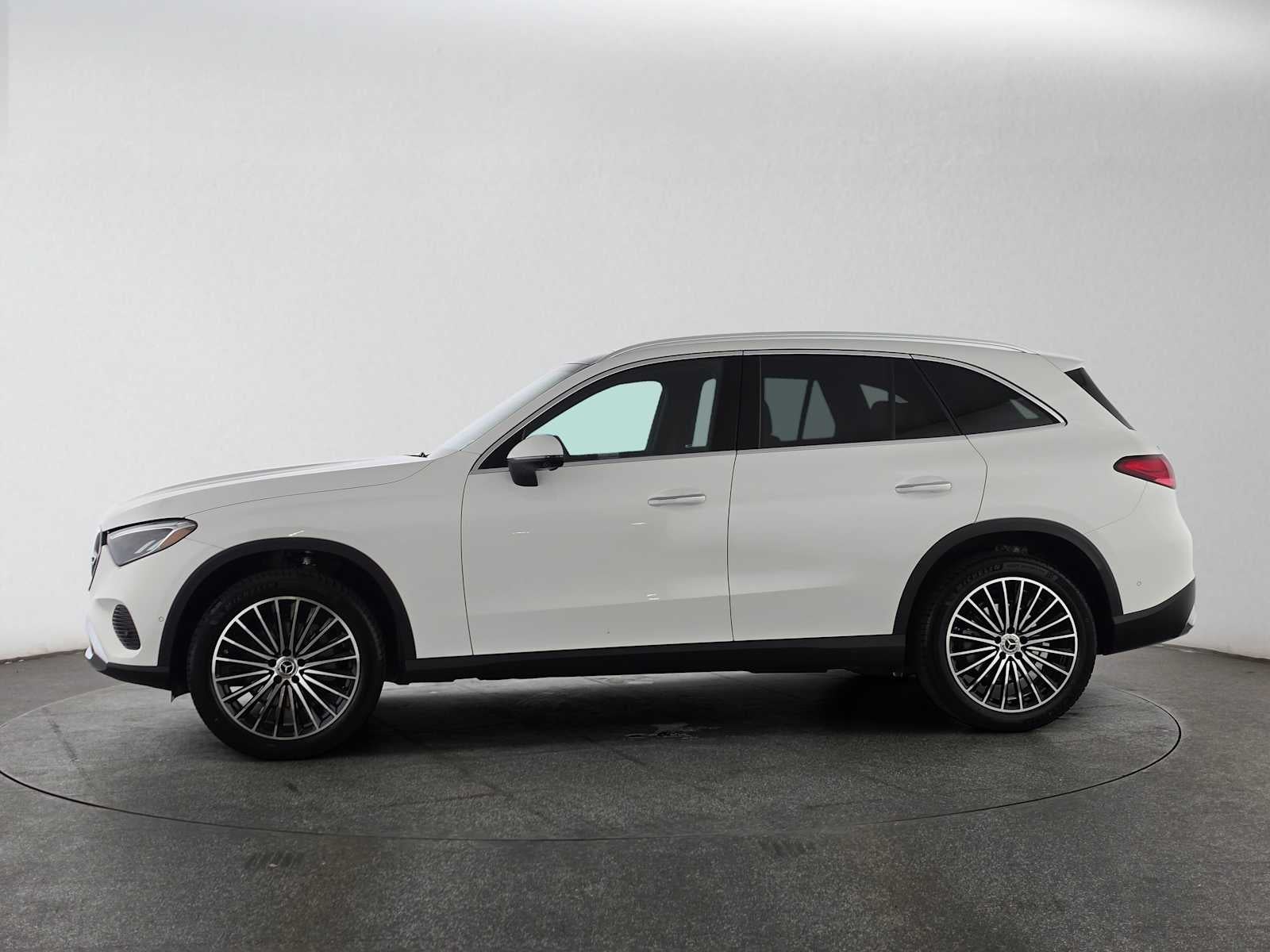 2027 Mercedes-Benz GLC 300 SUV