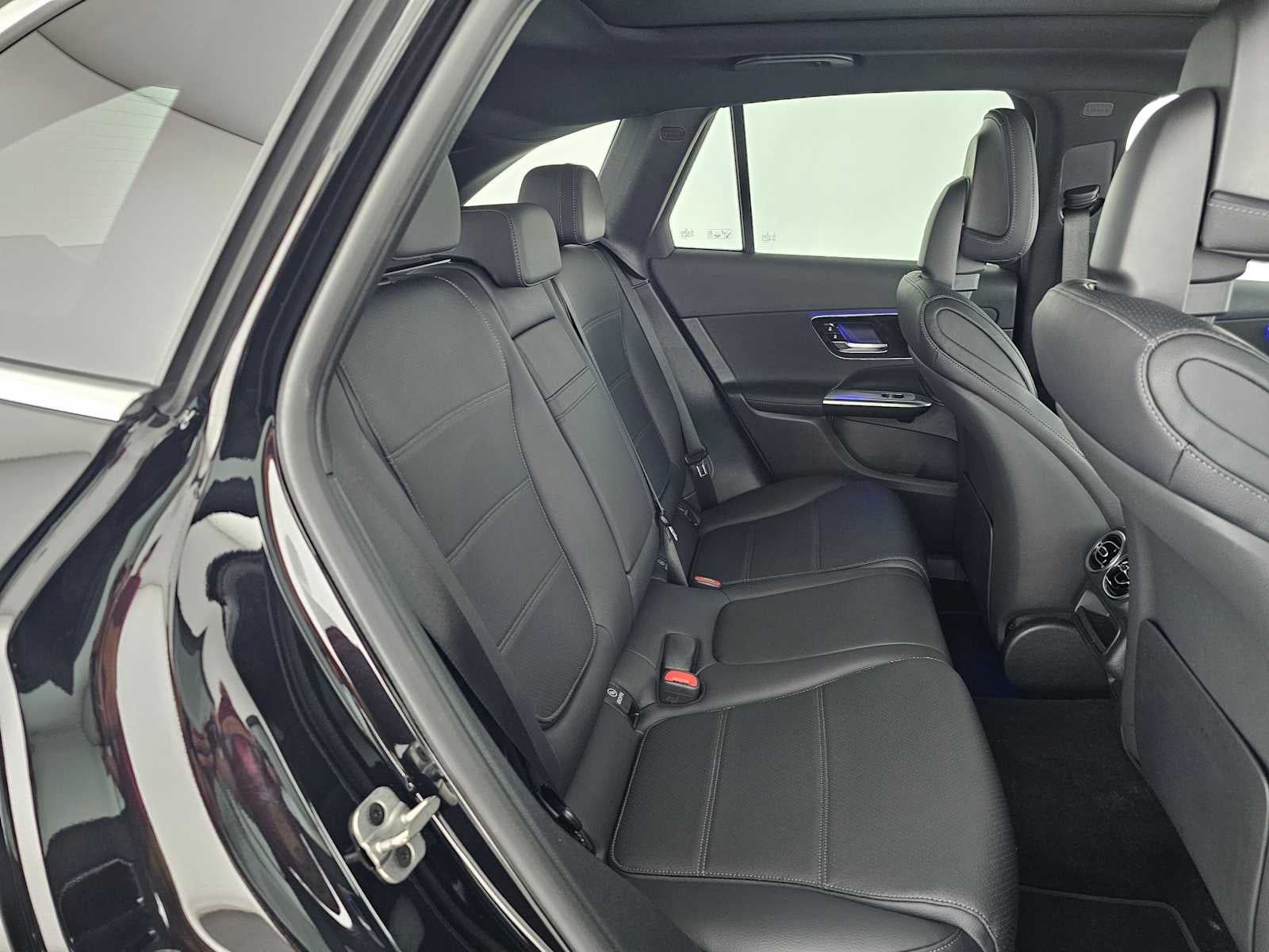 2026 Mercedes-Benz GLC 300 SUV
