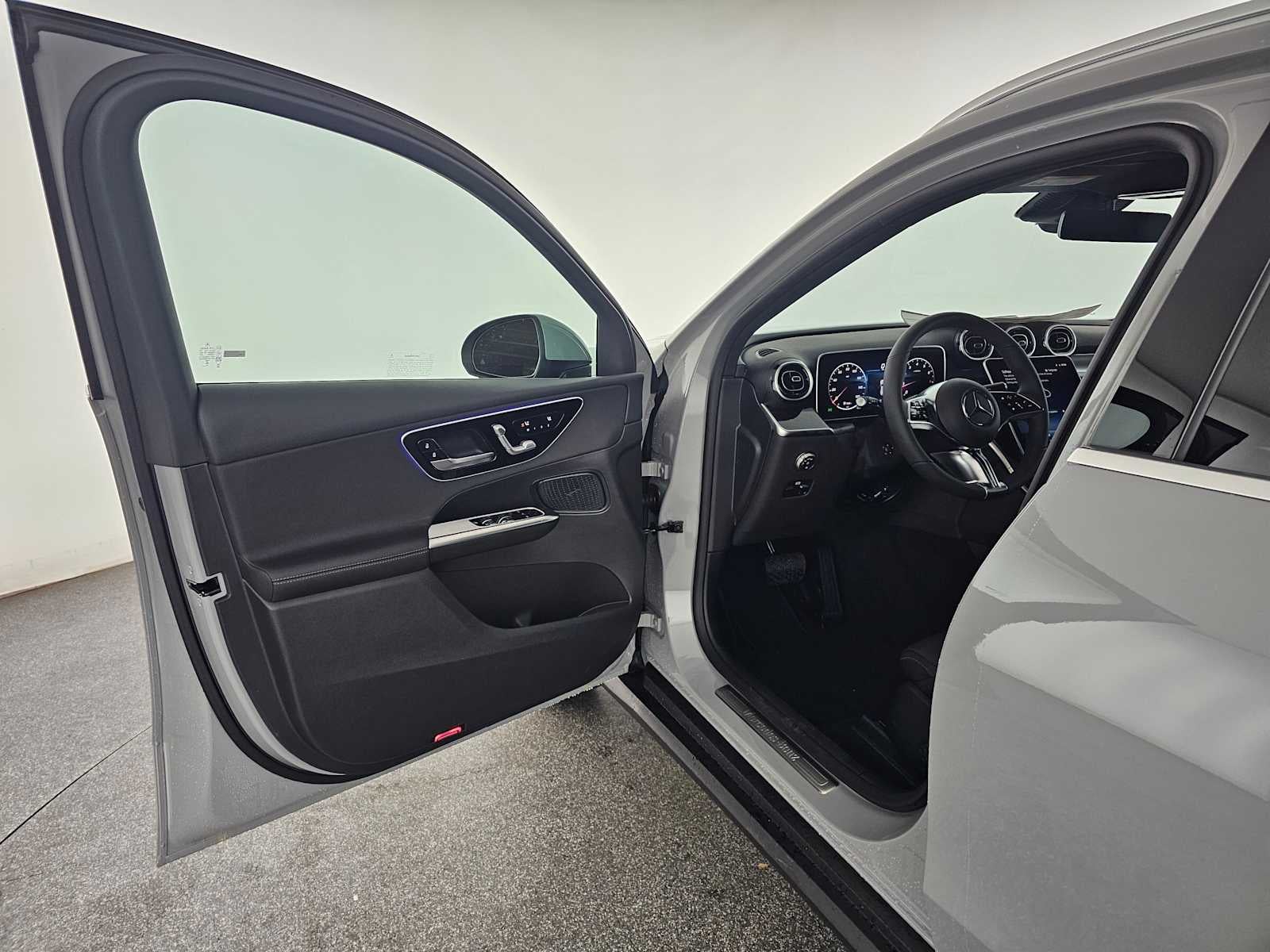 2026 Mercedes-Benz GLC 300 SUV