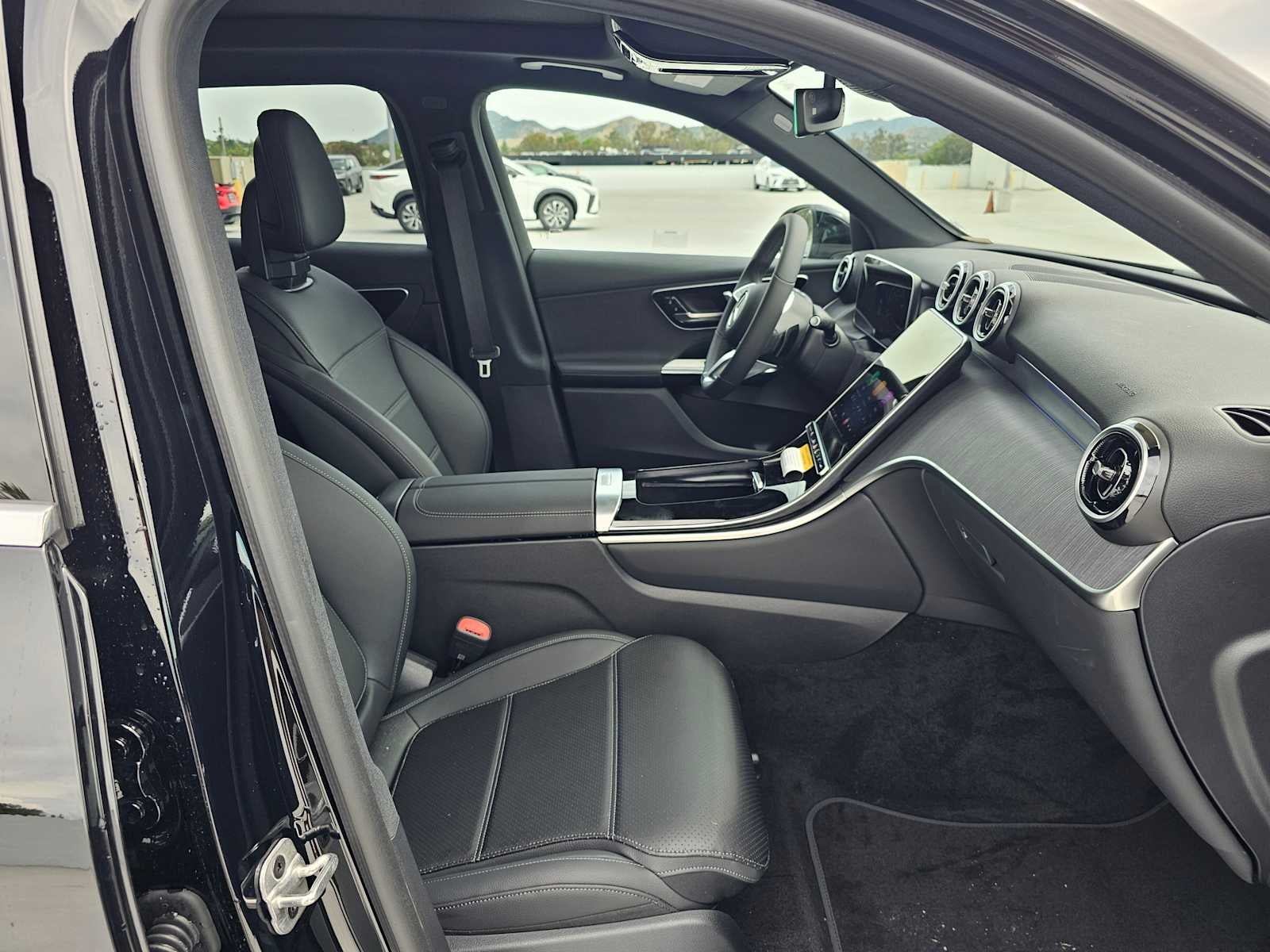 2026 Mercedes-Benz GLC 300 SUV