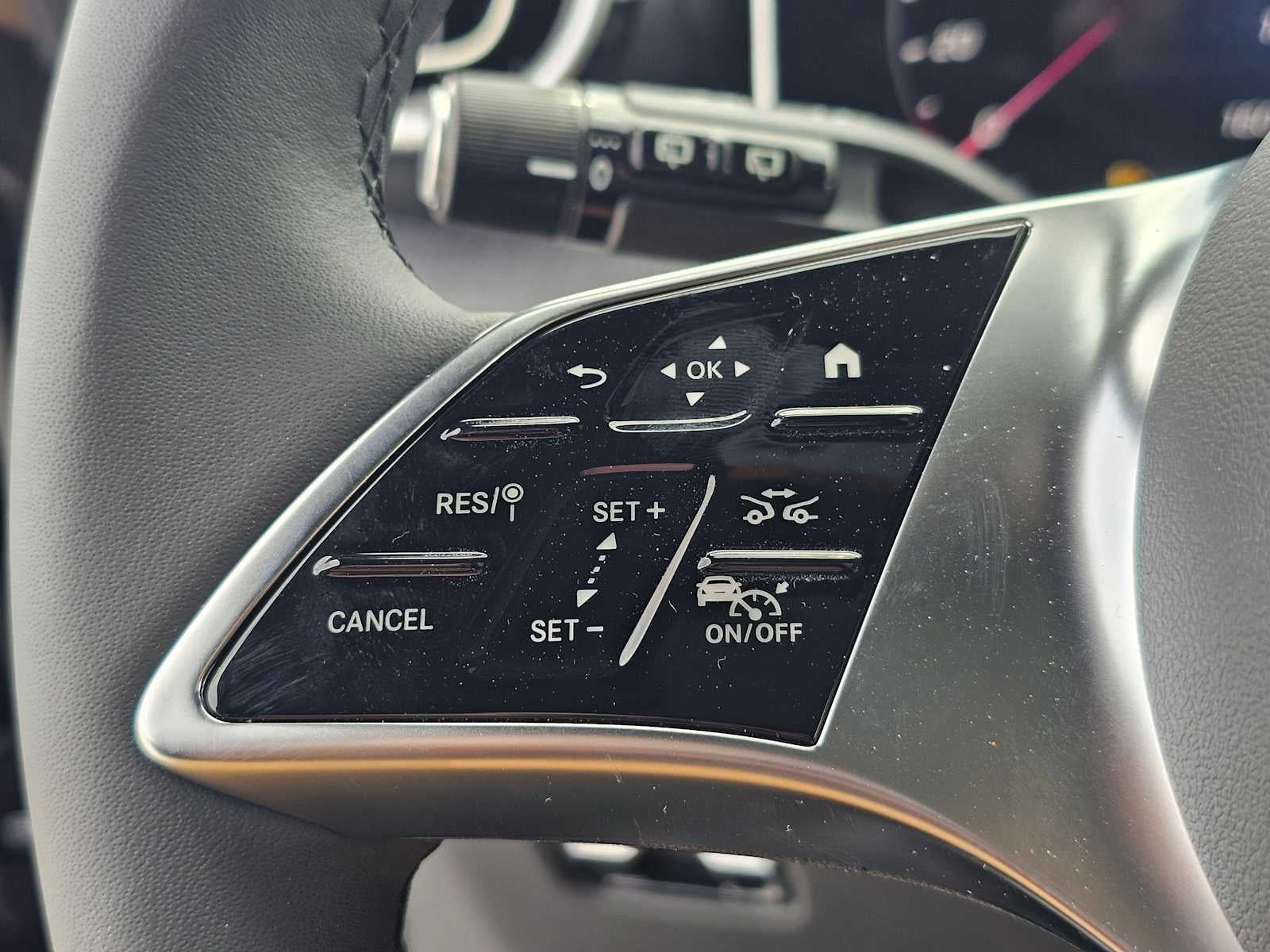 2026 Mercedes-Benz GLC 300 SUV