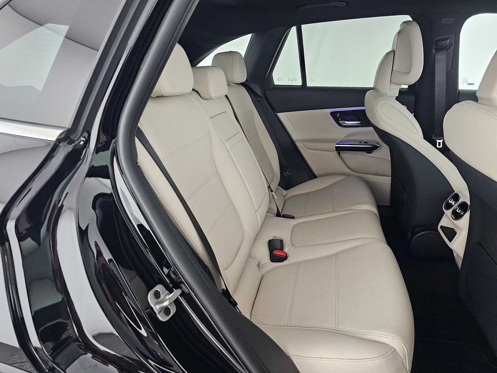 2026 Mercedes-Benz GLC 300 SUV