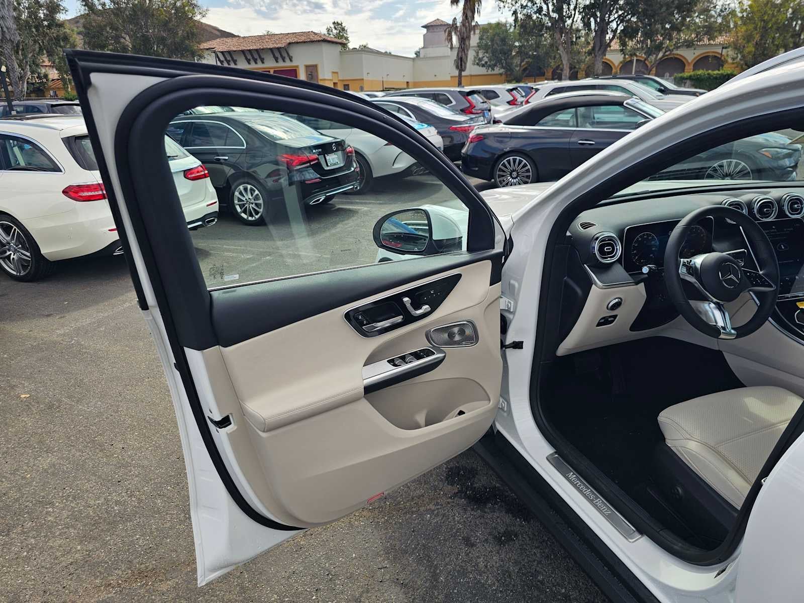 2027 Mercedes-Benz GLC 300 SUV