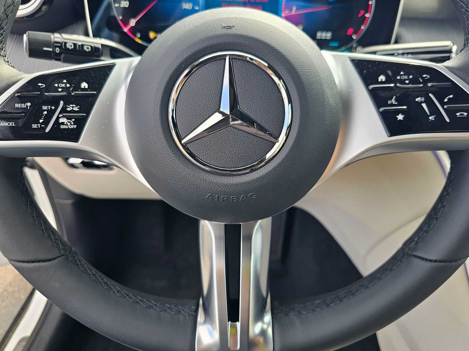 2027 Mercedes-Benz GLC 300 SUV
