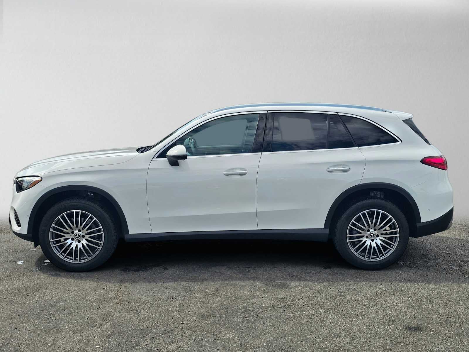 2027 Mercedes-Benz GLC 300 SUV